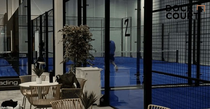 Indoor vs. Outdoor Padel Courts: Which Is Better?  